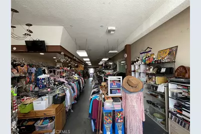 18515 Sherman Way, Reseda, CA 91335 - Photo 8