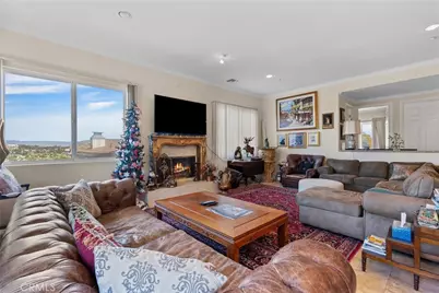 24845 Bella Vista Drive, Newhall, CA 91321 - Photo 16