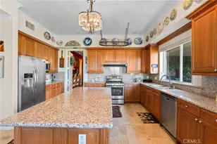 24845 Bella Vista Dr, Newhall, CA 91321 - Photo 12