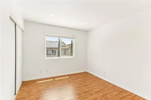 27220 Sterling Grove Ln, Canyon Country, CA 91387 - Photo 12