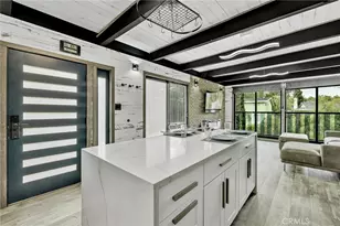 4256 Rosario Rd, Woodland Hills, CA 91364 - Photo 20