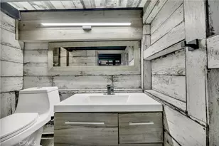 4256 Rosario Rd, Woodland Hills, CA 91364 - Photo 54