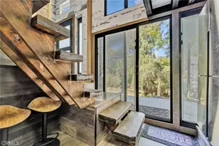 4256 Rosario Rd, Woodland Hills, CA 91364 - Photo 52