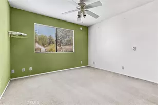 21821 Burbank, Woodland Hills, CA 91367 - Photo 22