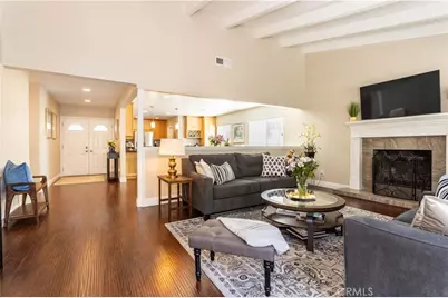 10501 Forbes Avenue, Granada Hills, CA 91344 - Photo 4