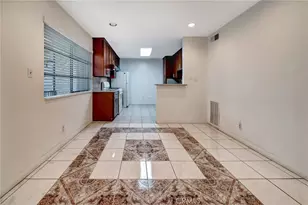 5315 Zelzah Ave, Encino, CA 91316 - Photo 6