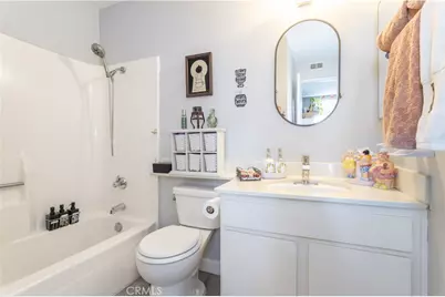 19036 Kittridge Street #1, Reseda, CA 91335 - Photo 14