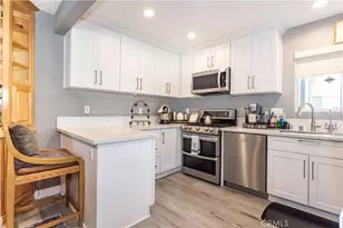 19036 Kittridge St, Reseda, CA 91335 - Photo 12