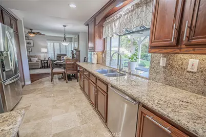 28655 Greenwood Pl, Castaic, CA 91384 - Photo 10