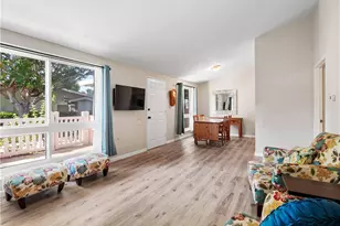 19126 Ave Of The Oaks, Newhall, CA 91321 - Photo 4