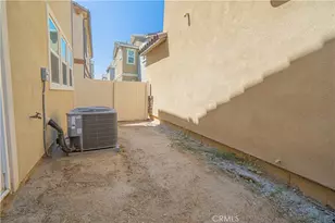 17047 Zion Dr, Canyon Country, CA 91387 - Photo 28