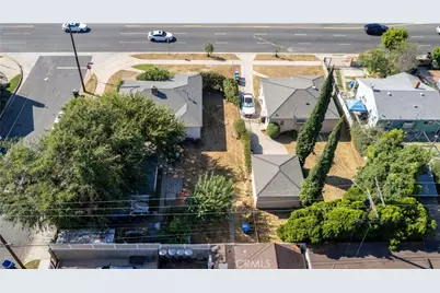 14005 Victory Boulevard, Van Nuys, CA 91401 - Photo 12