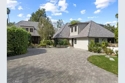 5200 Collier Place, Woodland Hills, CA 91364 - Photo 2