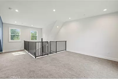 5200 Collier Place, Woodland Hills, CA 91364 - Photo 40