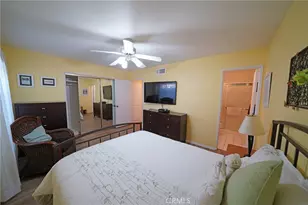26360 Oakspur Dr, Newhall, CA 91321 - Photo 14