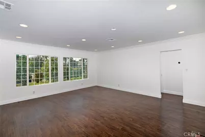 8546 Woodley Ave, North Hills, CA 91343 - Photo 10