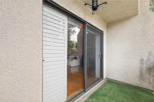 15215 Magnolia Blvd, Sherman Oaks, CA 91403 - Photo 14