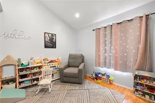 15215 Magnolia Blvd, Sherman Oaks, CA 91403 - Photo 24