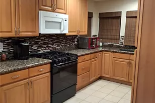 15455 Glenoaks Blvd, Sylmar, CA 91342 - Photo 20