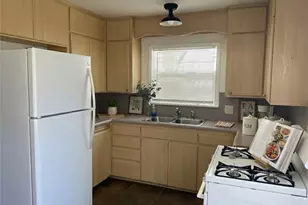 1144 W Ivyton, Lancaster, CA 93534 - Photo 2