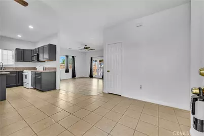 9212 S Loop Boulevard, California City, CA 93505 - Photo 2