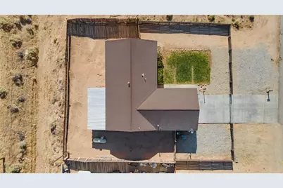 9212 S Loop Boulevard, California City, CA 93505 - Photo 22