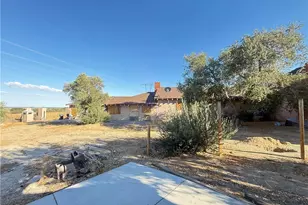 8539 W Ave L, Lancaster, CA 93536 - Photo 12