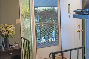 8811 Canoga Ave, Canoga Park, CA 91304 - Photo 2