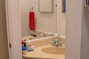 8811 Canoga Ave, Canoga Park, CA 91304 - Photo 22