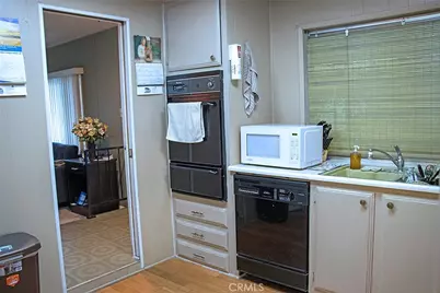 8811 Canoga Avenue #340, Canoga Park, CA 91304 - Photo 10