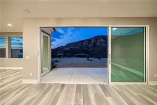 25051 Hidden Willow Cir, Canyon Country, CA 91387 - Photo 14