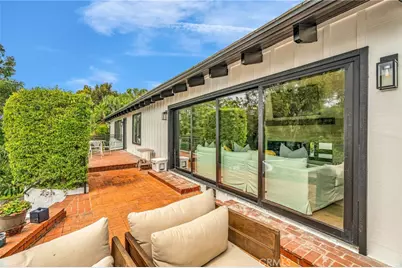 1133 Granvia Altamira, Palos Verdes Estates, CA 90274 - Photo 58