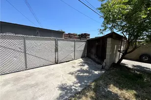 8942 Ilex, Los Angeles, CA 91352 - Photo 26