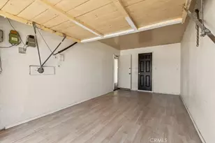 8942 Ilex, Los Angeles, CA 91352 - Photo 4