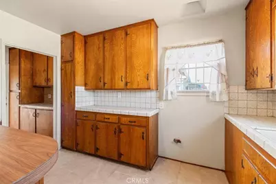 8942 Ilex, Los Angeles, CA 91352 - Photo 10