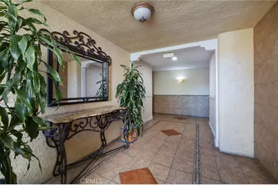 5257 Radford Avenue #212, Valley Village, CA 91607 - Photo 6