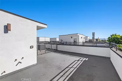6719 Sepulveda Boulevard, Van Nuys, CA 91411 - Photo 42