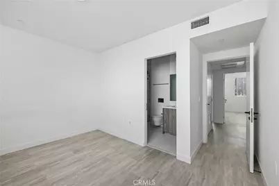 6719 Sepulveda Boulevard, Van Nuys, CA 91411 - Photo 32