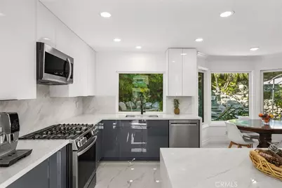 2001 Brookfield Drive, Thousand Oaks, CA 91362 - Photo 14