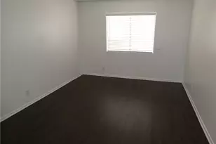 542 N Normandie Ave, Los Angeles, CA 90004 - Photo 8