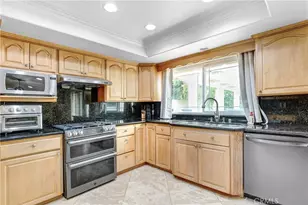 3265 Sheri Dr, Simi Valley, CA 93063 - Photo 8