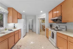 27922 Bridlewood Dr, Castaic, CA 91384 - Photo 30