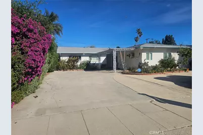 9224 9226 N Gothic Avenue, North Hills, CA 91343 - Photo 2