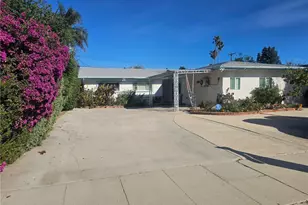 9224 9226 N Gothic Ave, North Hills, CA 91343 - Photo 2