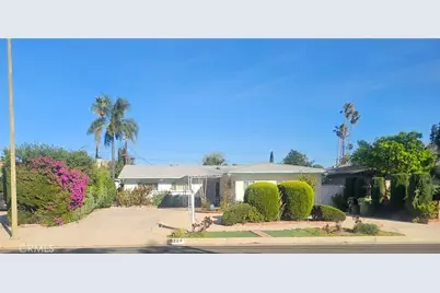 9224 9226 N Gothic Avenue, North Hills, CA 91343 - Photo 1