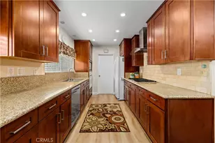 9224 9226 N Gothic Ave, North Hills, CA 91343 - Photo 10