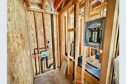 15021 15023 Sylvan, Van Nuys, CA 91411 - Photo 6