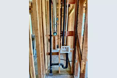 15021 15023 Sylvan, Van Nuys, CA 91411 - Photo 12