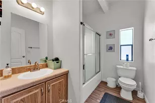 1124 W Country Club Blvd, Big Bear City, CA 92314 - Photo 20