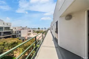 2910 Neilson Way, Santa Monica, CA 90405 - Photo 8